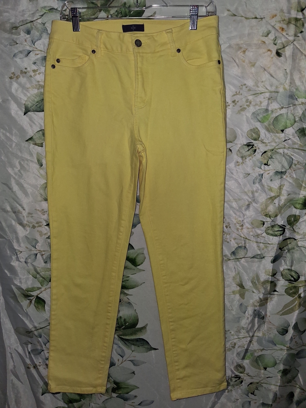 ($3Bundled) NYDJ Skinny Jeans in Lemon Yellow